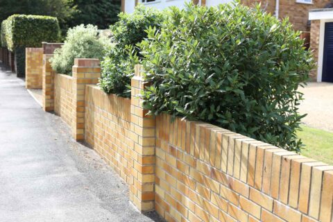 Garden Wall & Brickwork Contractors Chertsey