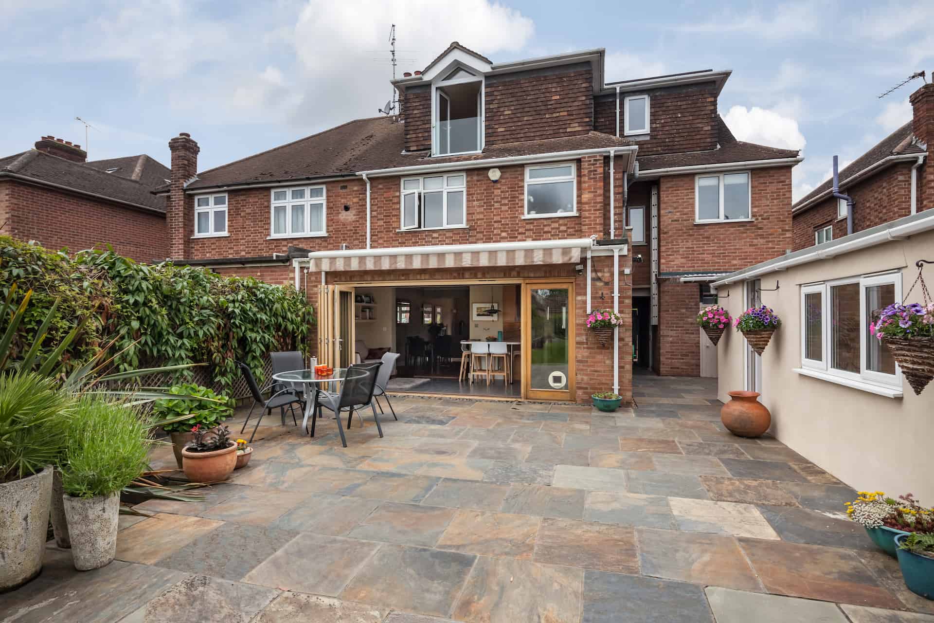 Patio installers Chertsey